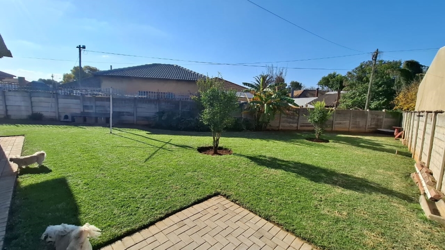 3 Bedroom Property for Sale in Elandia North West